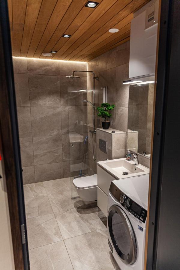 Levi Platinum Superior Apartments Ngoại thất bức ảnh